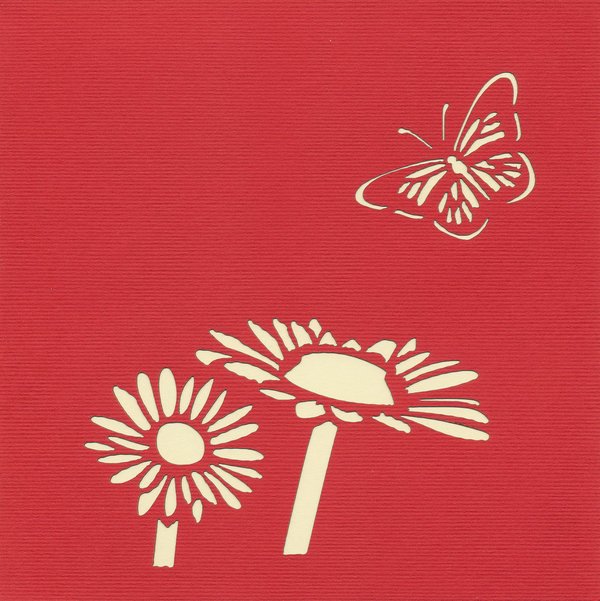 Blumen (rot, gelb) mit Schmetterling